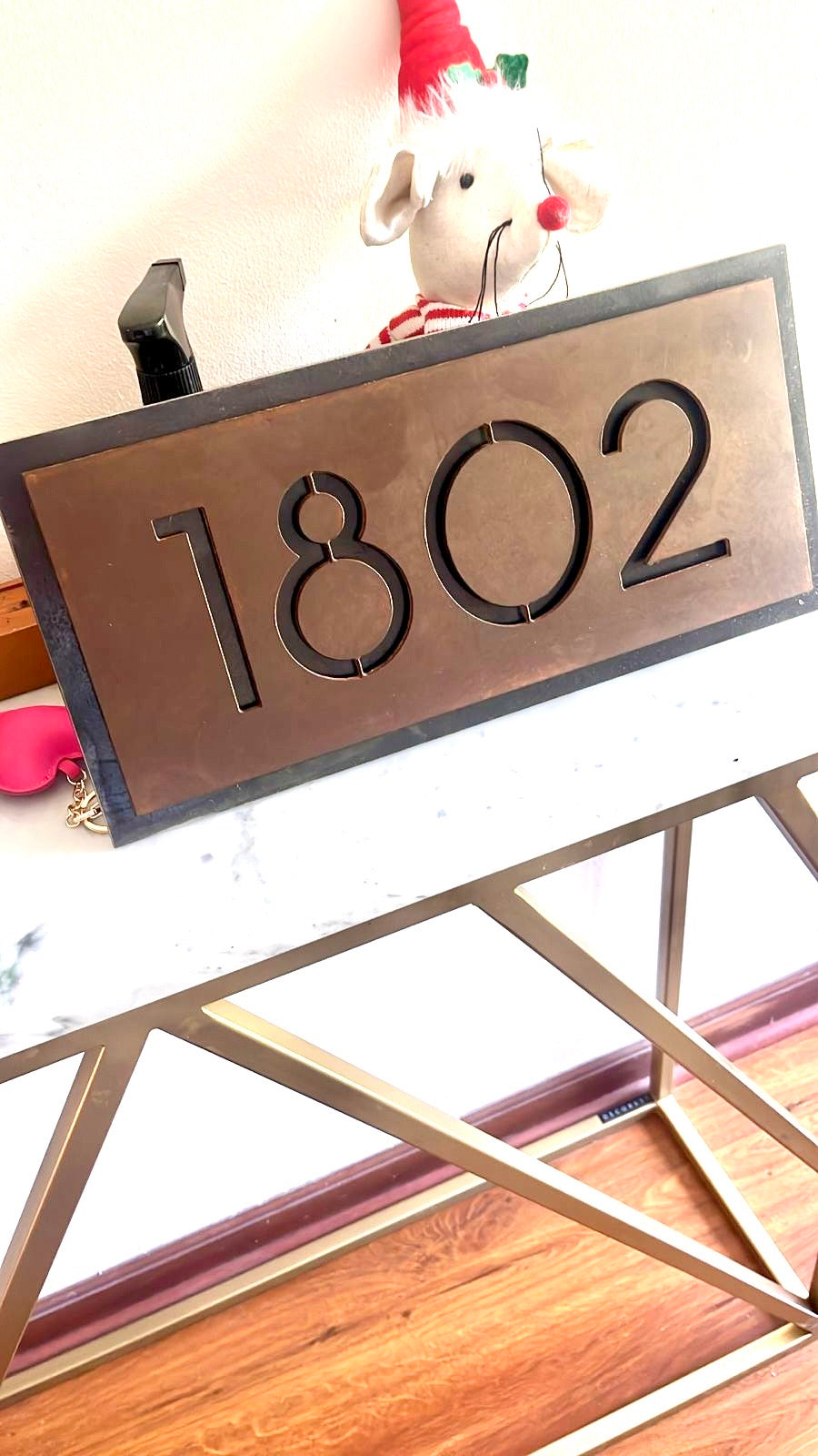 Foto de cliente de placa de número personalizada