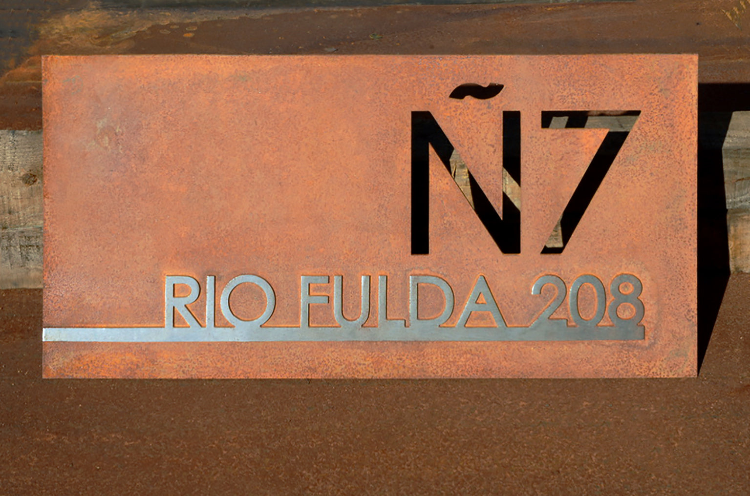 Número y Nombre