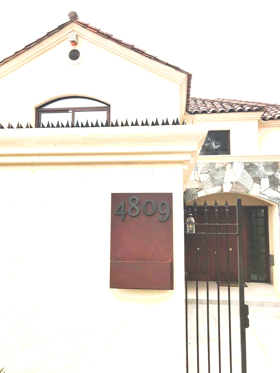 Número y Macetero