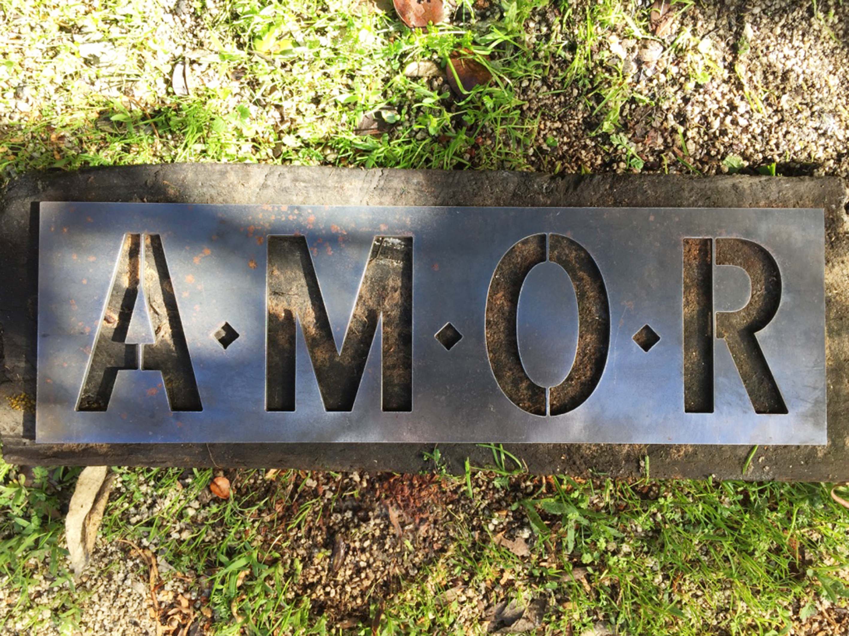 Palabras en Metal ,IronPig , Objeto Decoración, chile, fierro