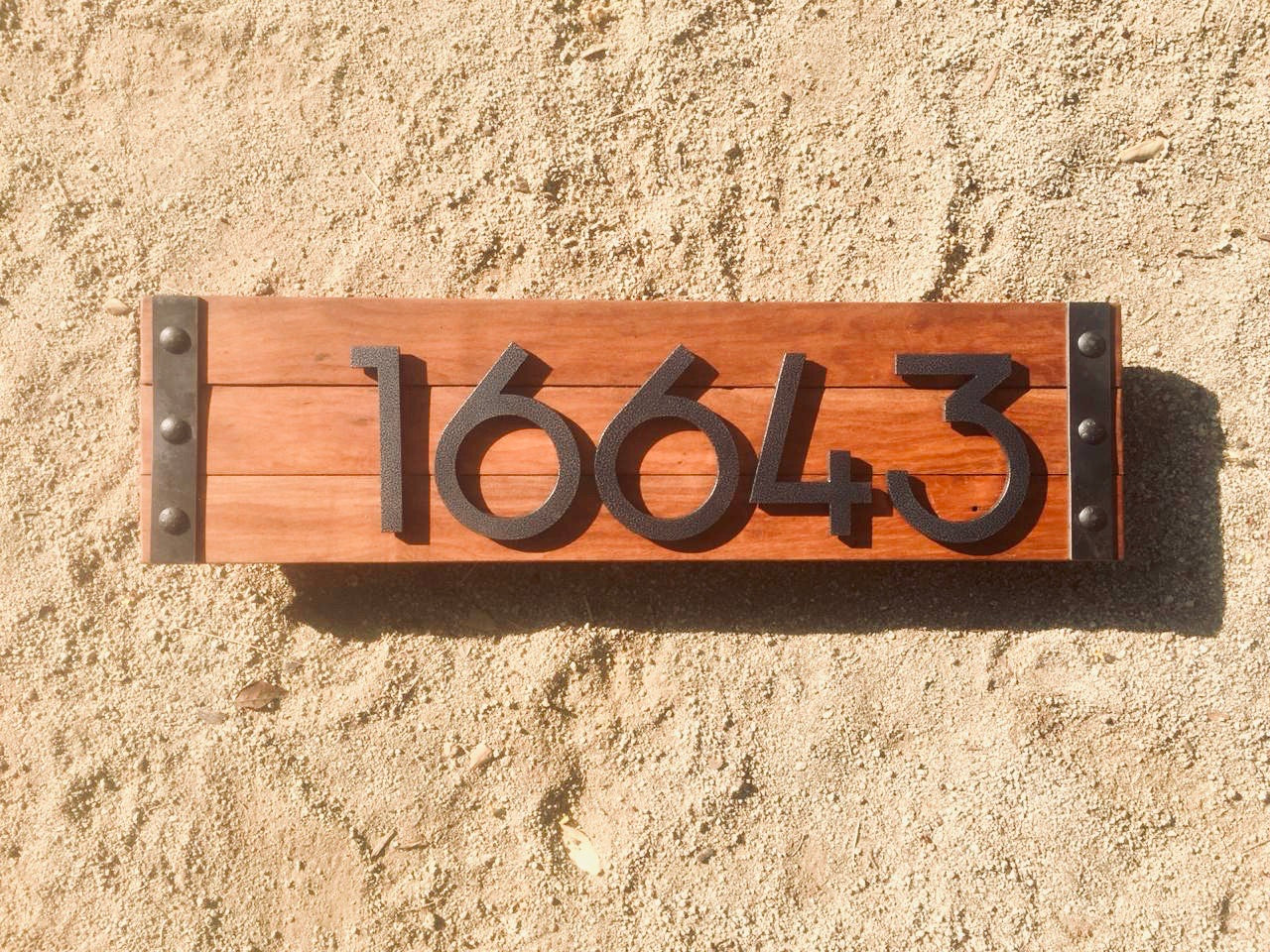 Número Sobre Madera ,IronPig , Número, chile, fierro